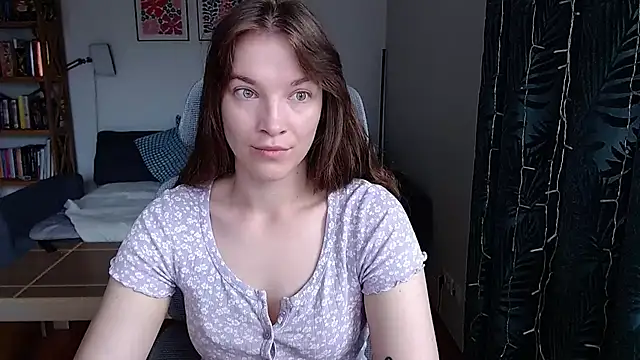 Snapshot of kenzie_x chatting on July 15, 4:19 am kenzie x online show from July 15, 4:19 am