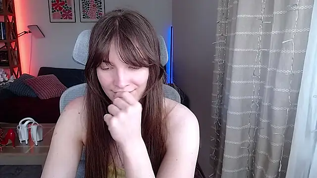kenzie x online show from April 23, 12:29 pm
