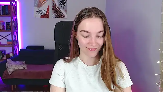 Snapshot of kenzie_x chatting on March 22, 1:52 pm kenzie x online show from March 22, 1:52 pm