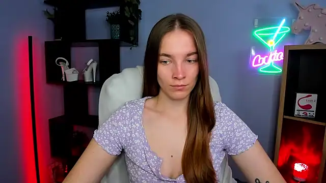 kenzie x online show from November 11, 7:47 am