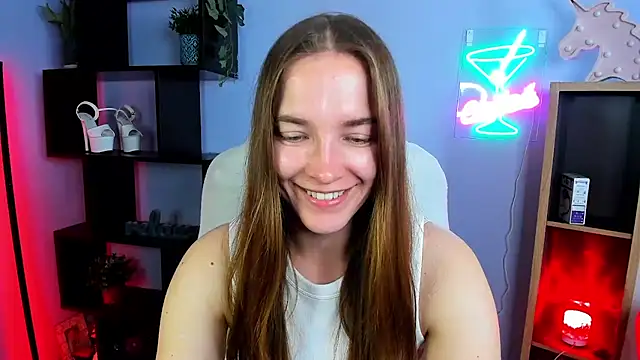 Snapshot of kenzie_x chatting on September 23, 6:42 am kenzie x online show from September 23, 6:42 am