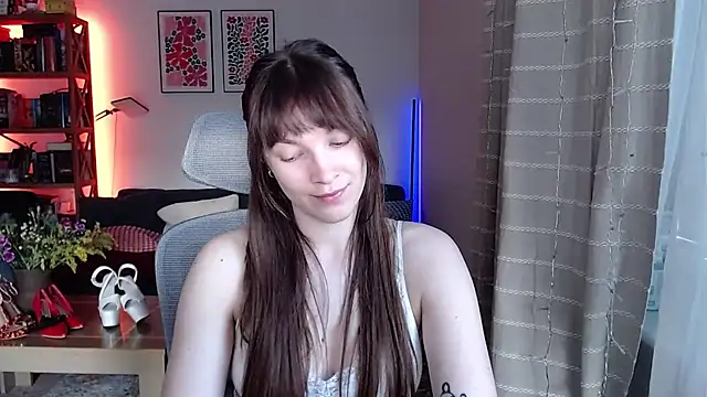 kenzie x online show from March 5, 7:27 am