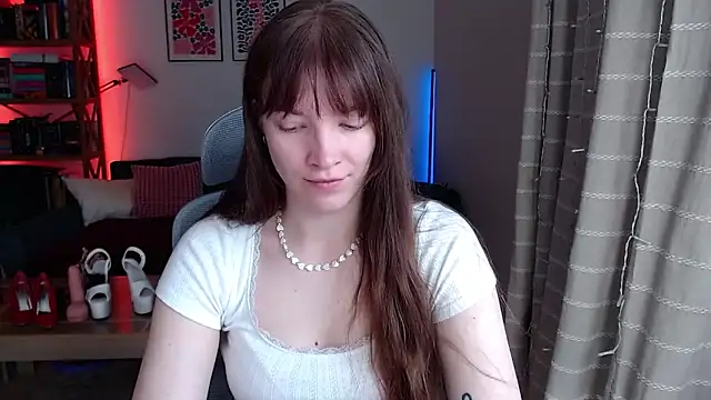 kenzie x online show from March 24, 7:30 am