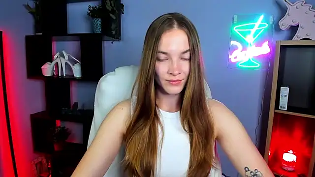 Snapshot of kenzie_x chatting on September 19, 4:27 am kenzie x online show from September 19, 4:27 am
