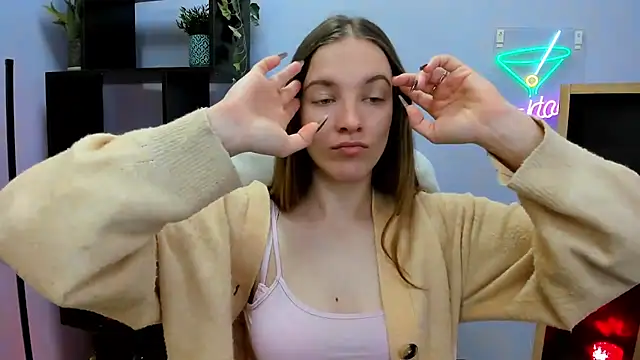 kenzie x online show from December 15, 7:36 am