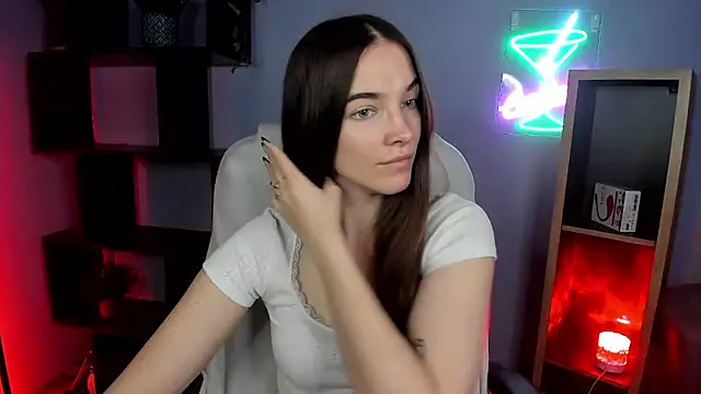 kenzie x online show from December 22, 7:52 am