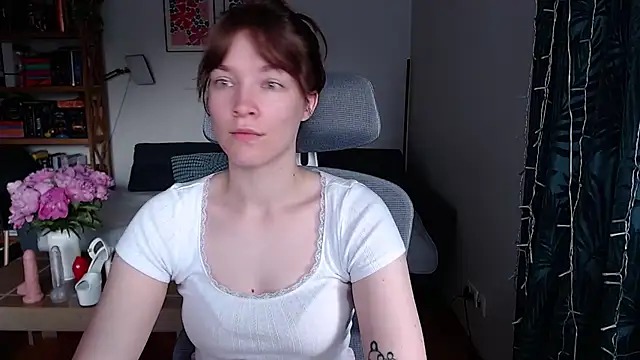 Snapshot of kenzie_x chatting on June 29, 4:30 am kenzie x online show from June 29, 4:30 am