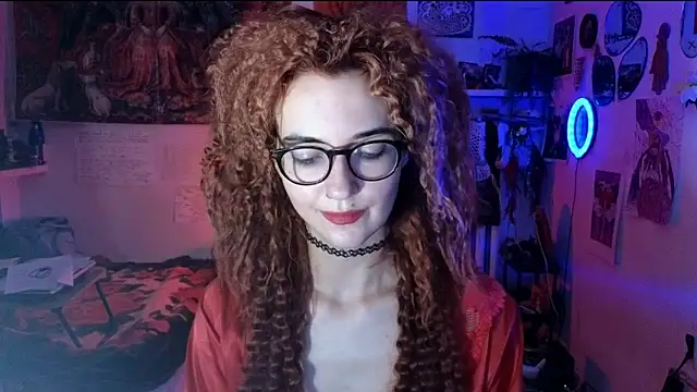 Snapshot of TatianaRomanov chatting on April 12, 7:50 pm TatianaRomanov online show from April 12, 7:50 pm