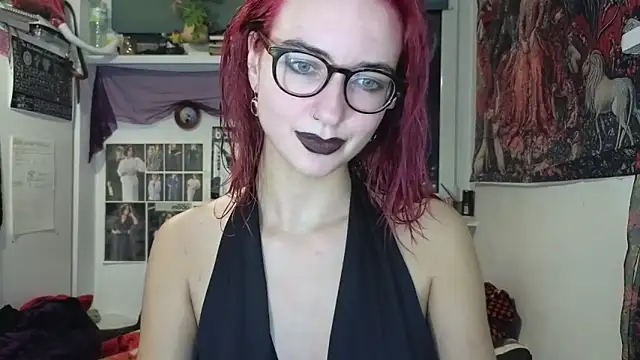 Snapshot of TatianaRomanov chatting on November 5, 7:17 pm TatianaRomanov online show from November 5, 7:17 pm