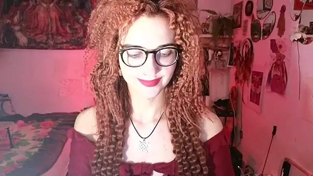 TatianaRomanov online show from April 8, 10:55 pm