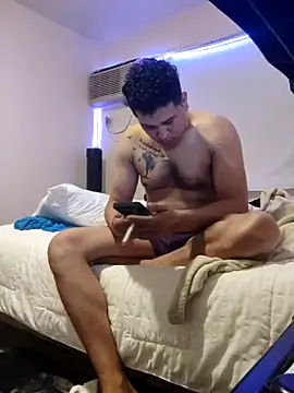 Snapshot of Oviedo174 chatting on March 4, 11:29 am Oviedo174 online show from March 4, 11:29 am