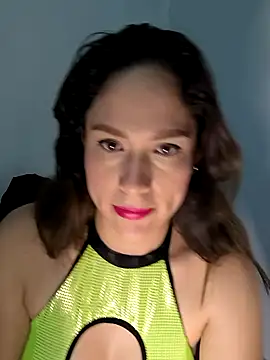 Snapshot of office_fantasy chatting on March 3, 2:24 pm office fantasy online show from March 3, 2:24 pm