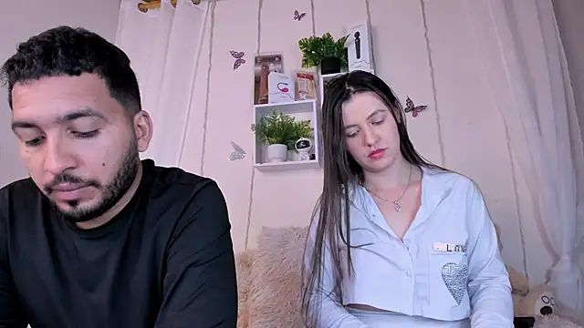 Idara and Edahi01 online show from March 21, 3:22 am