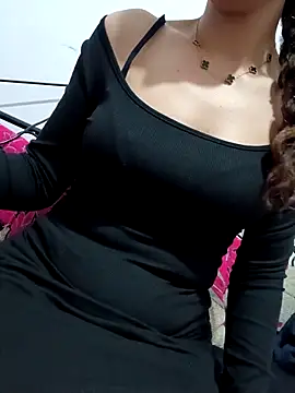 Fatina111 online show from February 4, 4:02 pm