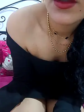 Fatina111 online show from April 2, 2:41 am