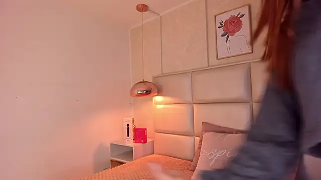 Snapshot of Aily_Yozuko chatting on January 8, 2:50 am Aily Yozuko online show from January 8, 2:50 am