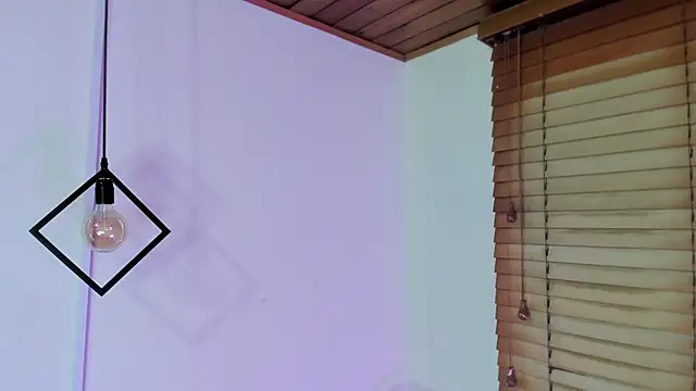 GENNESIS LOVE online show from December 17, 3:33 am