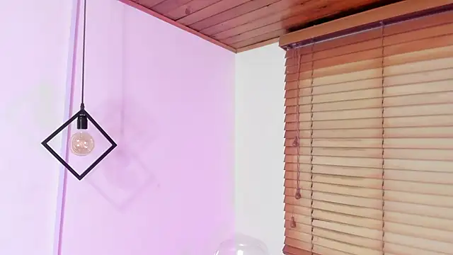 GENNESIS LOVE online show from December 21, 3:30 am