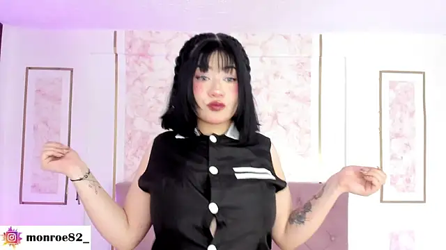 GENNESIS LOVE online show from April 21, 4:41 am