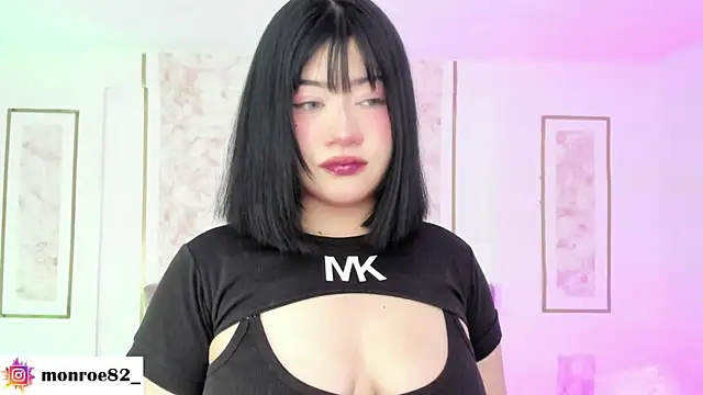 GENNESIS LOVE online show from April 6, 1:45 am
