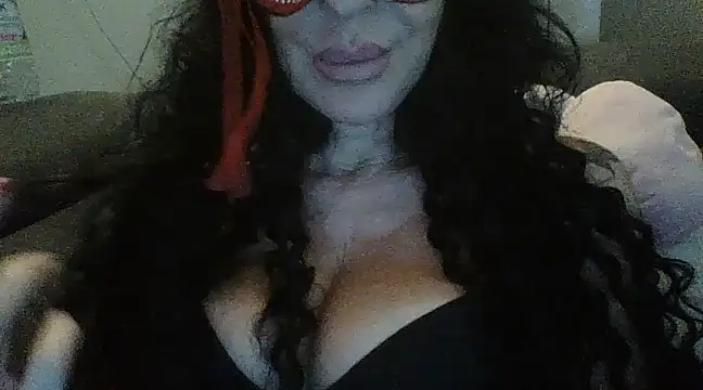 Snapshot of MarikaMilff chatting on February 23, 5:29 pm MarikaMilff online show from February 23, 5:29 pm