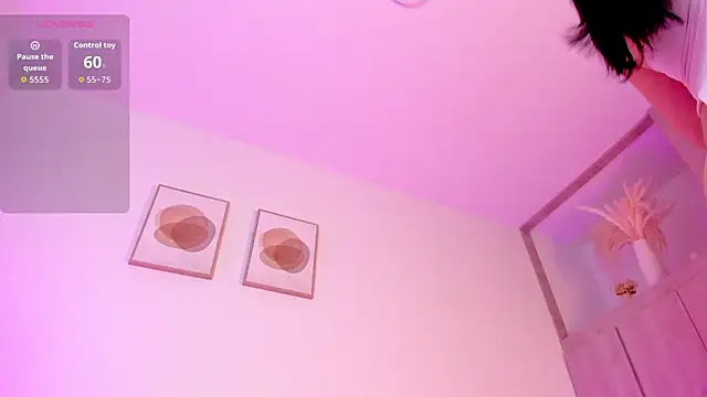 Mia 222 online show from March 8, 11:13 am