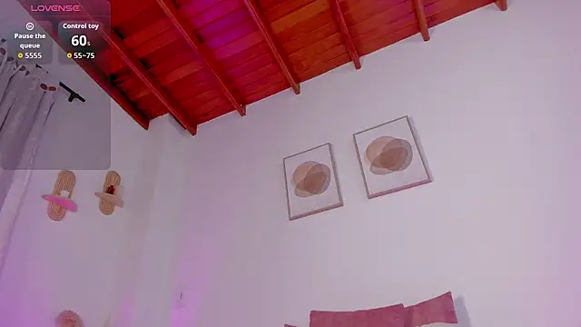 Mia 222 online show from December 17, 10:31 am