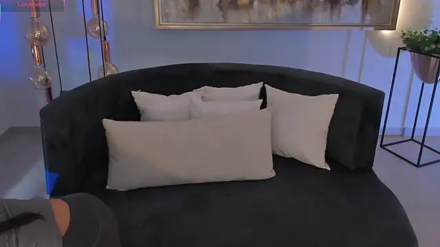 Snapshot of AngelicaVega chatting on October 9, 7:14 pm AngelicaVega online show from October 9, 7:14 pm
