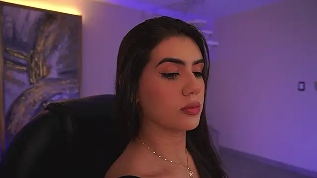 Snapshot of AngelicaVega chatting on October 5, 4:53 pm AngelicaVega online show from October 5, 4:53 pm