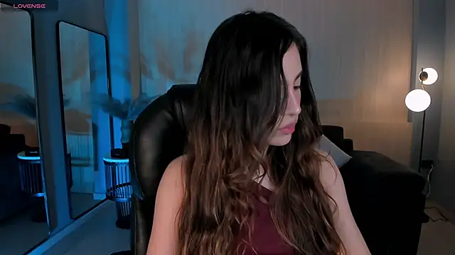 MarianneLane online show from October 20, 8:31 pm