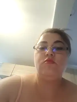 nikoleadina online show from June 27, 3:40 pm