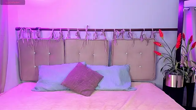 cherryy boy online show from June 4, 8:02 pm
