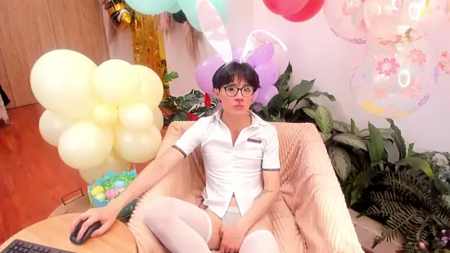 cherryy boy online show from April 2, 9:21 pm