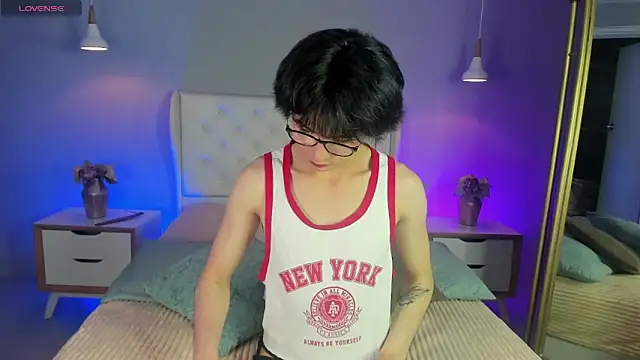 cherryy boy online show from October 27, 8:32 pm