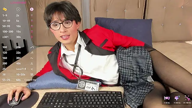 cherryy boy online show from April 1, 10:28 pm