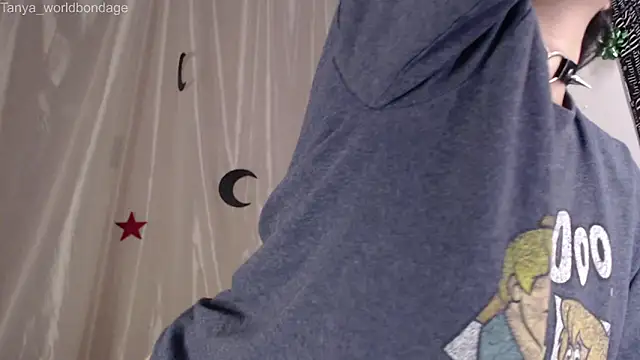 Tanya WorldBondage online show from February 5, 11:44 pm