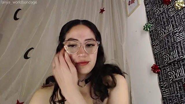 Tanya WorldBondage online show from February 8, 11:35 pm