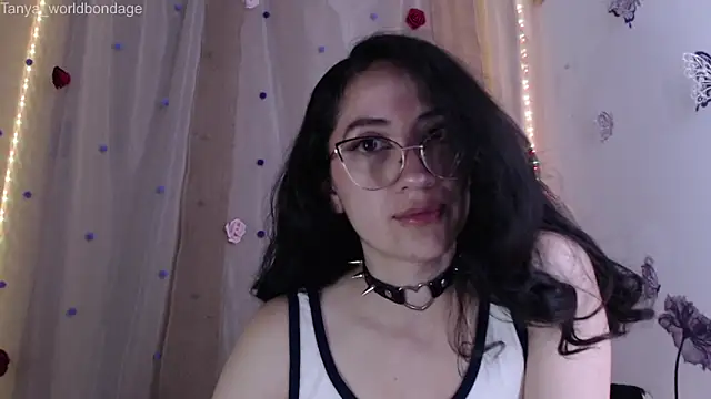 Snapshot of Tanya_WorldBondage chatting on June 5, 12:15 am Tanya WorldBondage online show from June 5, 12:15 am