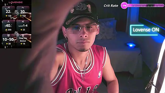 Snapshot of _white_fox_1 chatting on September 23, 10:39 pm white fox 1 online show from September 23, 10:39 pm