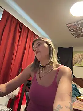 Snapshot of Esteem369 chatting on January 13, 6:23 pm Esteem369 online show from January 13, 6:23 pm