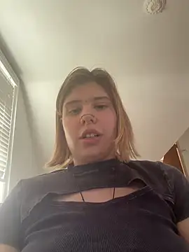 Esteem369 online show from April 30, 7:54 pm