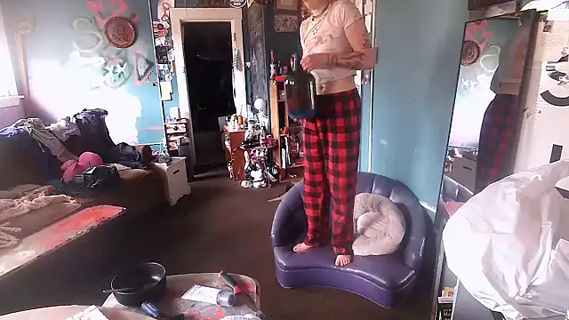 Esteem369 online show from March 6, 8:26 pm