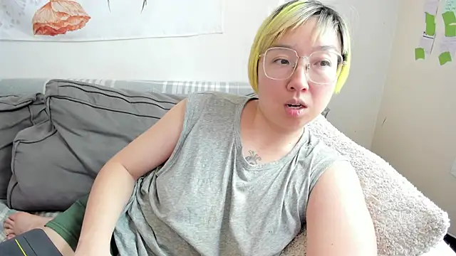 luxgray online show from June 14, 1:23 pm
