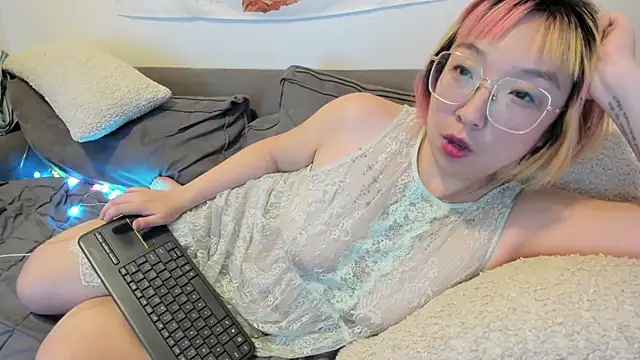 luxgray online show from December 25, 3:18 am