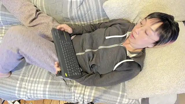 luxgray online show from October 16, 1:03 am