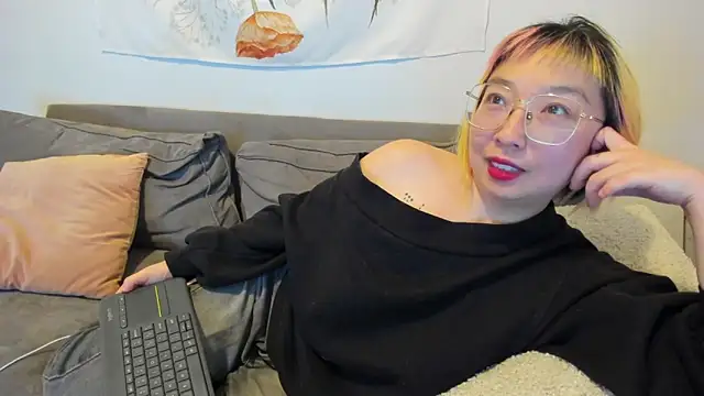 luxgray online show from January 18, 3:20 am