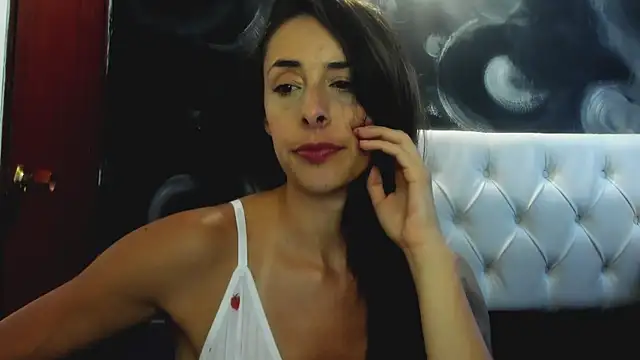 ScarletKings online show from March 25, 9:35 pm