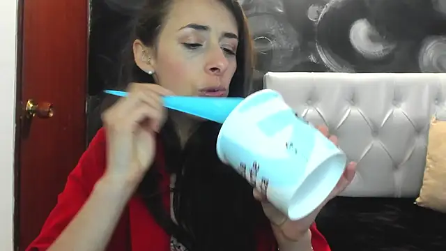 ScarletKings online show from November 28, 9:59 pm