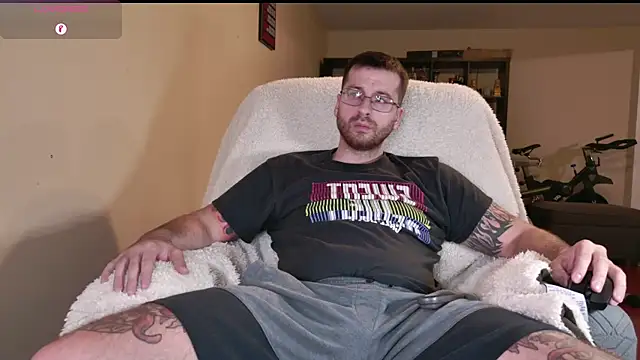 Snapshot of JayXCee_Official chatting on March 29, 8:21 pm JayXCee Official online show from March 29, 8:21 pm