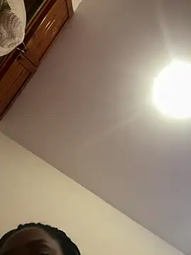 Noviostoxico online show from December 3, 8:08 pm